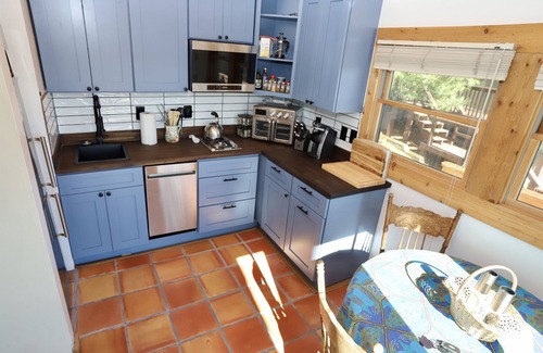 Davis Cabina | 1BR cabin plus loft sleeps 6 fantastic views