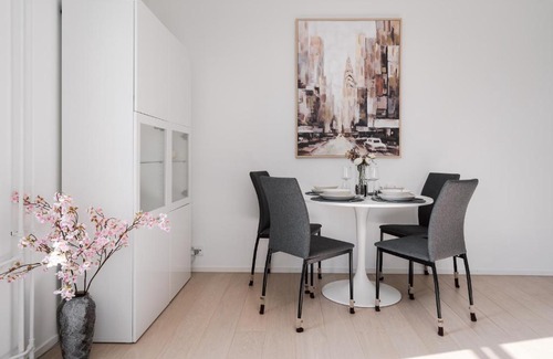 Hietalahti Apartamento | 1BR City Apartment with Balcony Next to the Sea