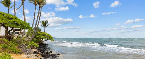 Wailua Casa | 1BR Condo at Oceanfront Resort Kapaa Shore