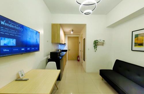 Barangka Ilaya Apartamento | 1BR Condotel with Balcony at SM Light Residences #LT05