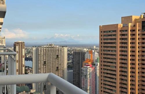 Barangka Ilaya Apartamento | 1BR Condotel with Balcony at SM Light Residences #LT08