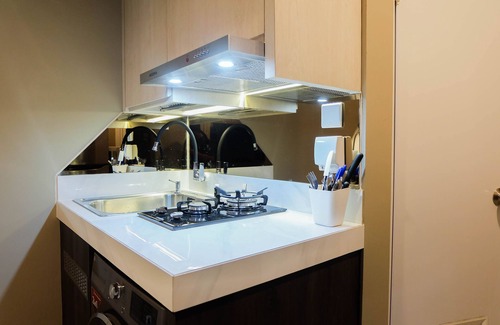 Rawasari Apartamento | 1BR Fully Furnished Apartment at Green Pramuka