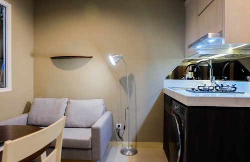 Rawasari Apartamento | 1BR Fully Furnished Apartment at Green Pramuka