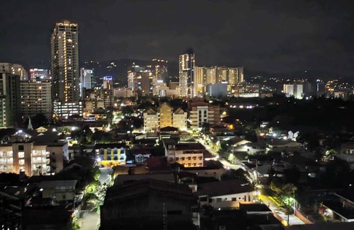 Cebu Apartamento | 1BR Haven in Royal Garden Residences