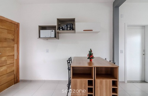 Praia da Armacao do Itapocoroi Apartamento | 1BR House w/BBQ & Garage in Penha Jcs0004