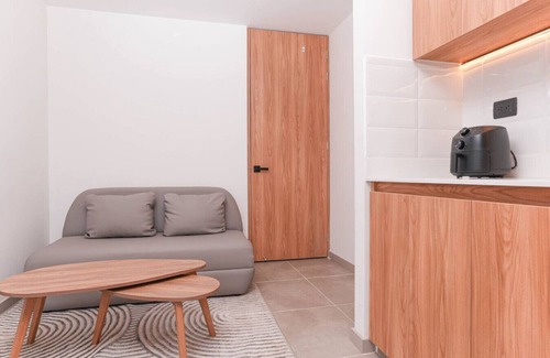 San Diego Apartamento | 1BR + Jacuzzi - El Poblado, Coworking Ready