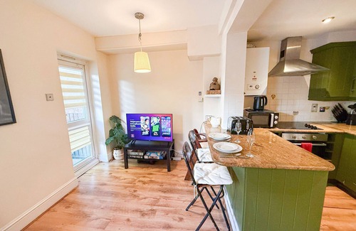 Royal Borough of Kensington and Chelsea Casa | Cosy 1 bedroom flat in Kensington, Shepherds Bush