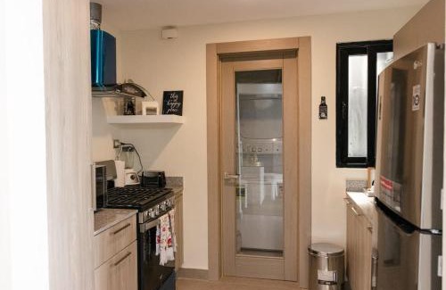 Santo Domingo Casa | 1br Luxury Condo Jacuzzi, gym Mountains with parking lot
