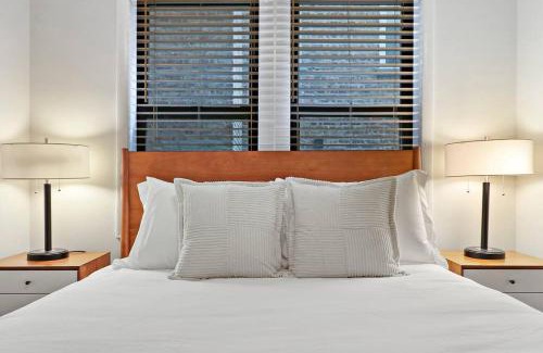 Hyde Park Apartamento | 1BR Modern & Chic Apt in Downtown Chicago - Dorchester 204