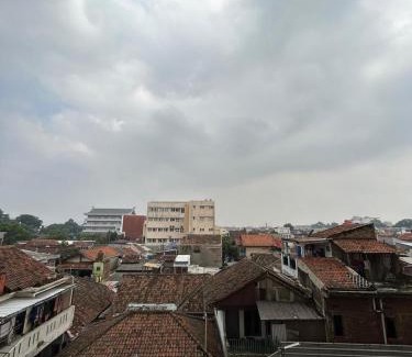 Bandung Kulon Apartamento | 1BR Plus Sudirman Suite Apart by Metta