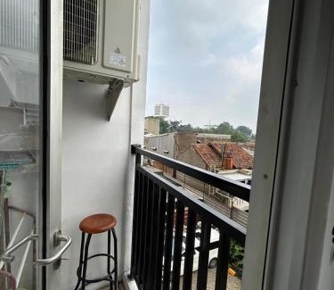 Bandung Kulon Apartamento | 1BR Plus Sudirman Suite Apart by Metta