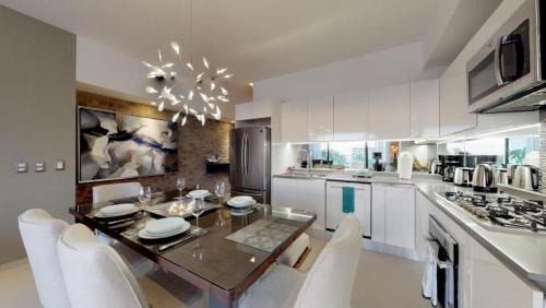 Emiliano Zapata Casa | 1BR w/Balcony + Bar + Gym | Stylish Loft 268