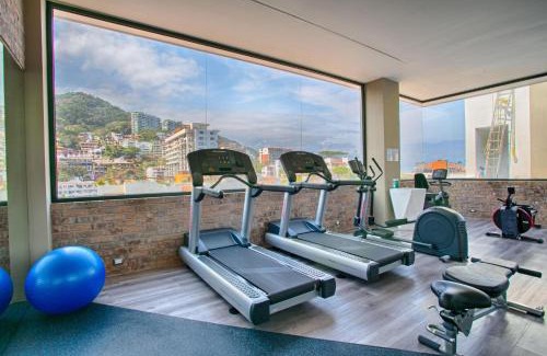 Emiliano Zapata Casa | 1BR w/Balcony + Bar + Gym | Stylish Loft 268