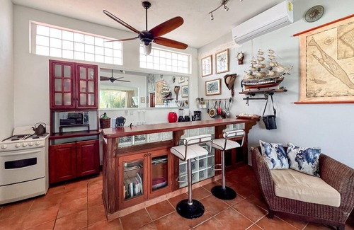 Salina Grande Apartamento | 1BR w/rooftop dipping pool