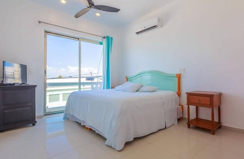Centro - Supmza 001 Hotel | Villa Elena - Suite 3 Street View