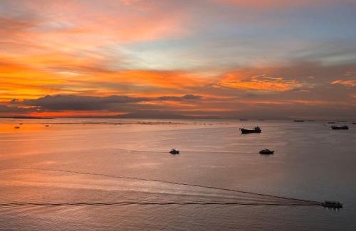 Tambo Apartamento | 1BRFacing ManilaBay SunsetNear Okada Solaire 1Park