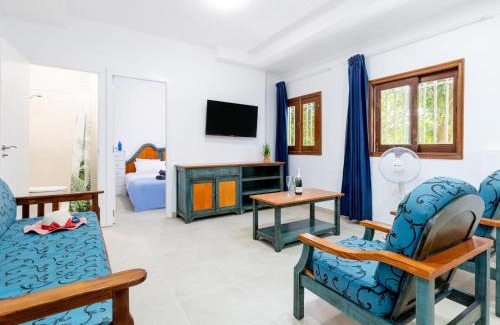 San Eugenio Apartamento | 1H. Cozy Las Flores with Pool