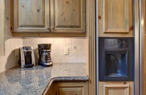 Fiddler Lake Resort Chalet De Esquí | 1km to lake, log house & hot tub