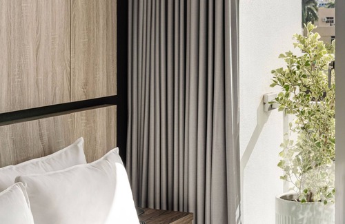 West District Casa | 1LI7E HOTEL