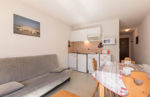Forville Apartamento | 1st floor, balcony, tv, 25m², Serre Chevalier