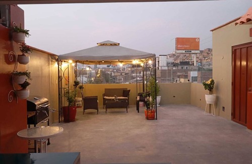 Santiago de Surco Apartamento | 1er piso apto en zona segura en Surco a 20 minutos del parque Kennedy Miraflores