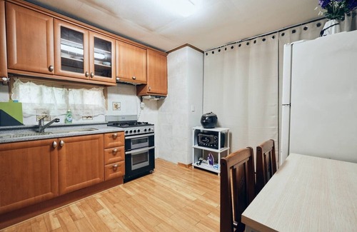 Myeongdong Casa | ♠ 1er piso y sin ascenso ♠ Amplia casa familiar