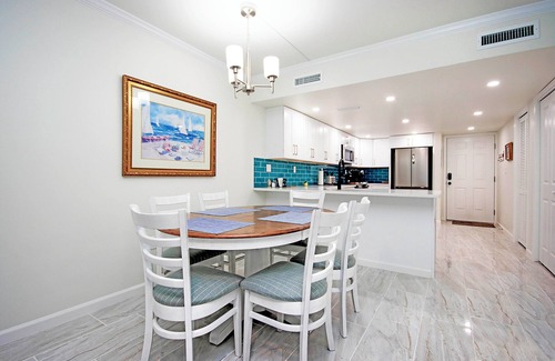 Shell Harbor Condominio | 1st Floor Sanibel Island Condo Steps From The Gulf Of Mexico 5C1