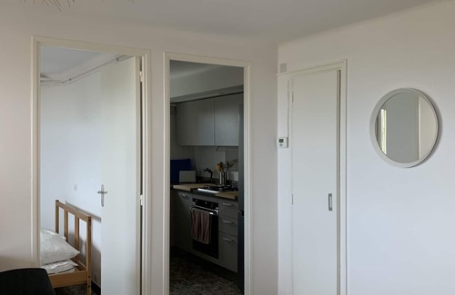 Carnon-Plage Apartamento | 1st line ground floor apartment, feet in the sand