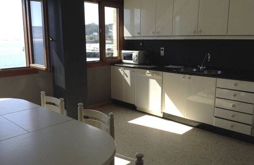 Raxo Apartamento | 1ª linea de Playa en Raxó a 5 minutos de Sanxenxo