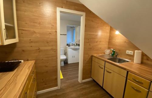Betzweiler Apartamento | 1Zi Ferienwohnung bis zu 3 Personen für Dienstreisende in Loßburg Schwarzwald