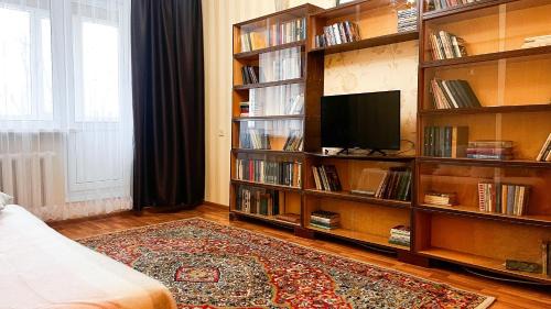 Otegen Batyra Apartamento | 2-к квартира у Цирка, Стадиона и Ботанического сада "Stay Abai"