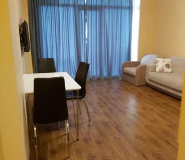 Makhinjauri Apartamento | 2-х комнатная квартира на берегу моря Колхида