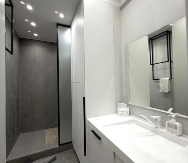 Bishkek Apartamento | 2-х комнатная студийная квартира в стиле KAWS