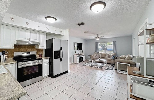 Crystal River Casa | 2/1 Home in Beautiful Crystal River