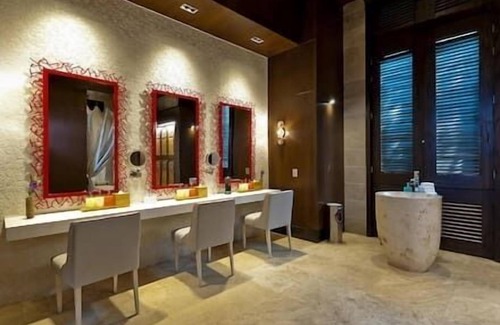 Villa Juarez Hotel | 2/2 The Grand Mayan Riviera Maya-Playa del Carmen!