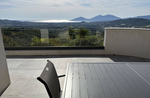 Eccica-Suarella Cabaña | Cabaña 2-3 personas con piscina, cerca del porticcio, magnifica vista al mar
