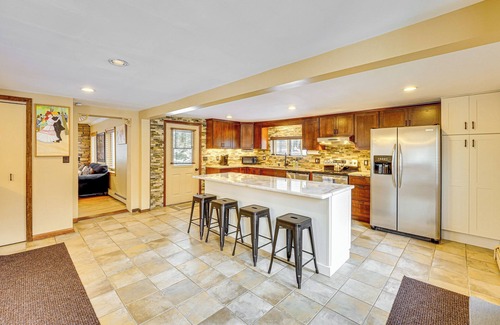 Carmel Cabina | 2-Acre Plot: Family Carmel Cabin w/ Fire Pit!