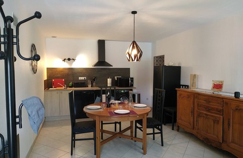 Berson Casa | 2 apartments with private heated pool and Jacuzzi!