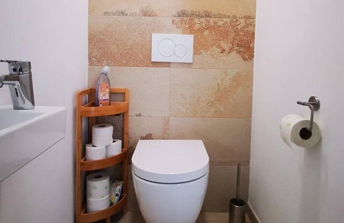Neusiedl am See Apartamento | 2 App. Emil, DU, WC, 1 Schlafraum - Pannonia Appartements 2