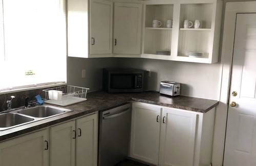 Oakhurst Casa | 2 BD / 2 BA