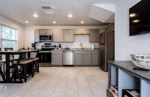 Smith's Memento Apartamento | 2 Bd apt walking distance to Beach & Ocean Center