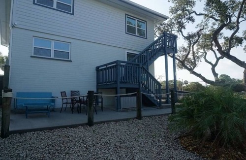 Smith's Memento Apartamento | 2 Bd apt walking distance to Beach & Ocean Center