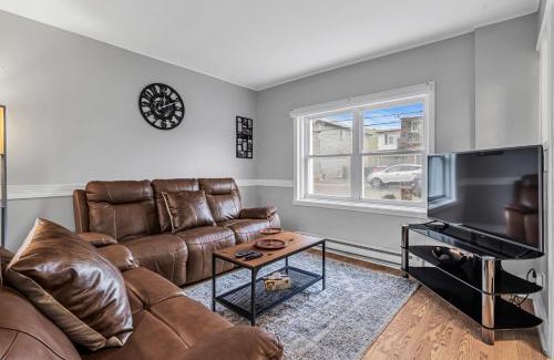 Greenfield Park Apartamento | 2 BDR -10 min de la Ronde et Parc Jean Drapeau South Shore Montreal