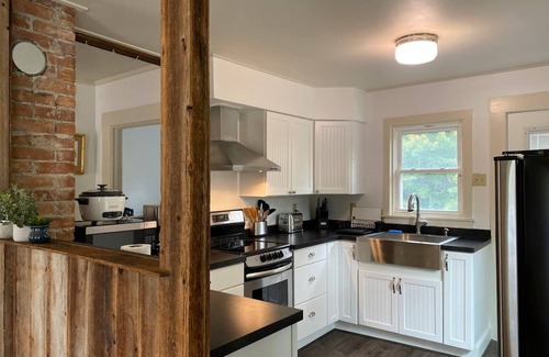 Williamstown Apartamento | 2-Bdr Apt In Town, By the Water