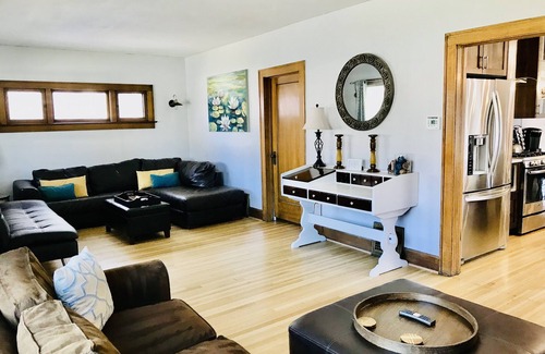 East Central Casa | 2 hab 2 baños en el corazón de SLC!