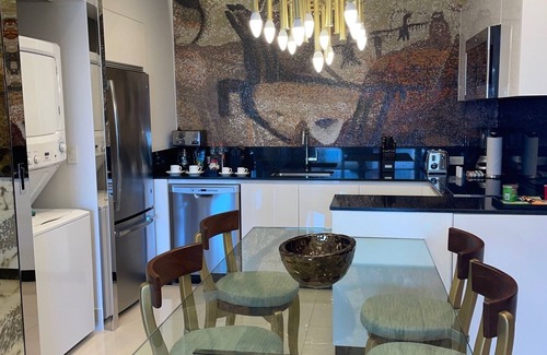 Cabo San Lucas Complejo | 2 bdrms & THREE baths in FIVE-DIAMOND Resort! Luxury awaits you!