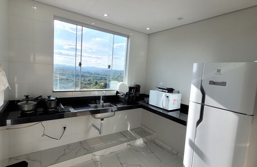 Fabricas Apartamento | 2 bedroom apartment with garage