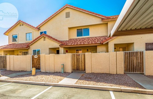 Alta Mesa Casa | 2 Bed/2.5Bath Poolside Getaway w/ Fireplace, Private Patio