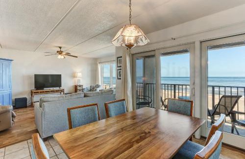 Ocean Cay Casa | 2 Bed/2 Bath, 4th floor Oceanfront condo sleeps 6. Oceanfront deck and pool.