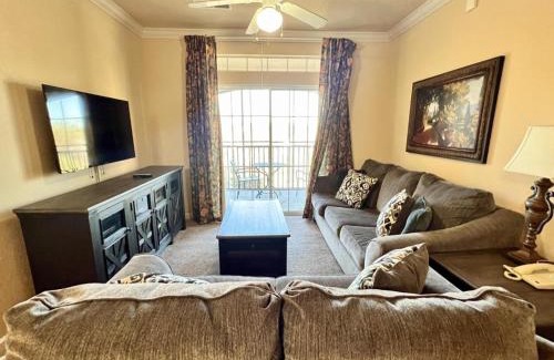Davenport Casa | 2 Bed 2 Bath Condo in Tuscana Resort home
